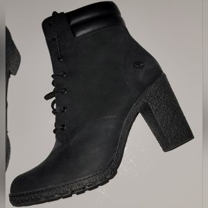 Timberland Black lace-up boots round toe chunky block heel